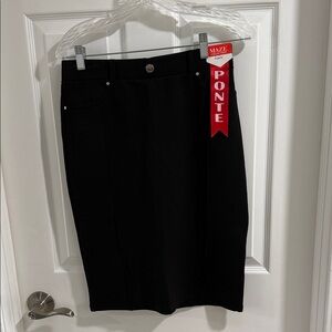 MAZE Women's Black Pencil Skirt